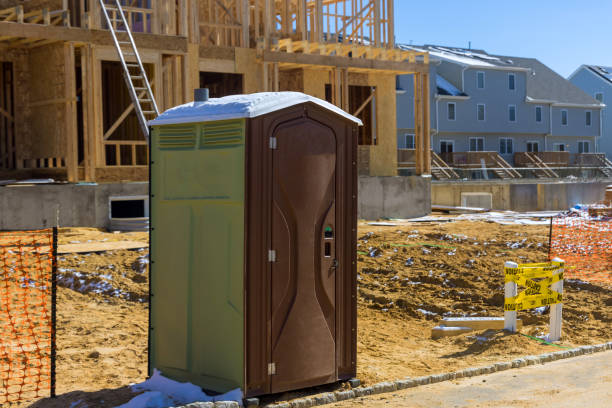 Portable Toilet Options We Offer in Huntsville, TN